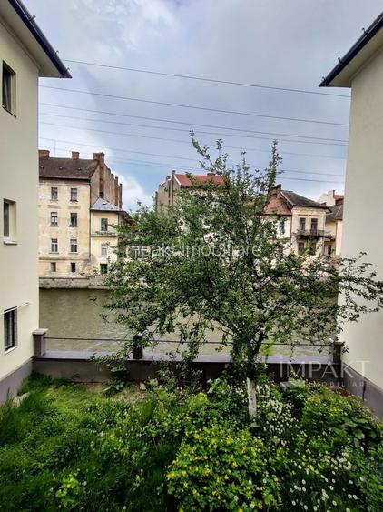 Apartament modern cu 2 camere in centrul orasului view spre somes - 9
