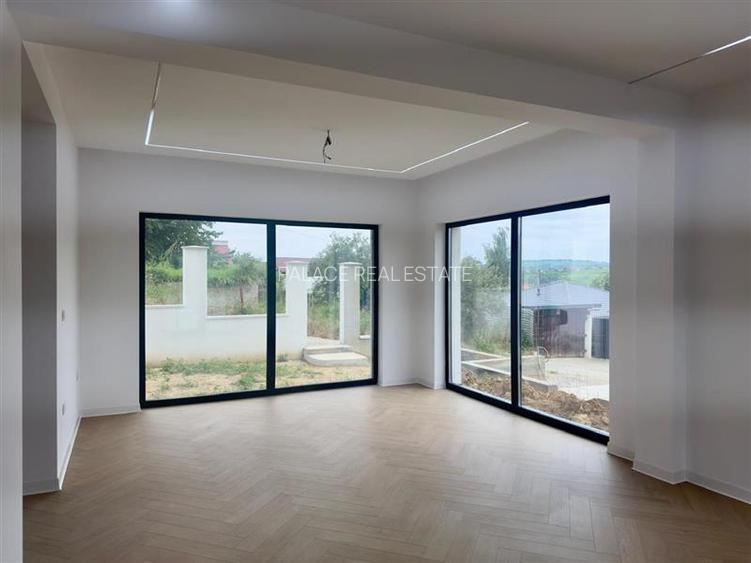 Casa noua, 4 camere Bucium, priveliste spectaculoasa. - 4