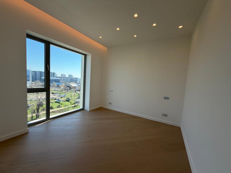 Apartament în Aviatiei Towers,singur pe etaj,parcare valabilă