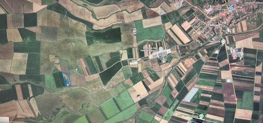 VAND TEREN ARABIL 3 HA SI PASUNE 1,3 HA IN FELDIOARA