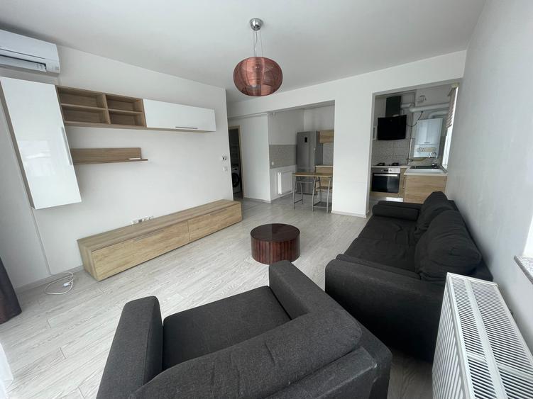 Inchiriere apartament 2 camere zona Coresi Brasov