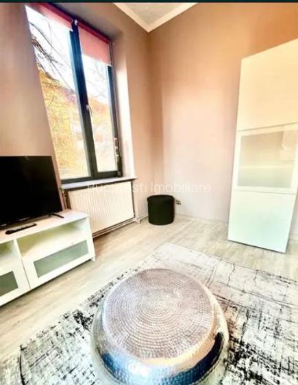 Apartament 2 Camere,Unirii,Metrou,et.1/8,Decomandat,Amenajat,boxa,mobilat - 3