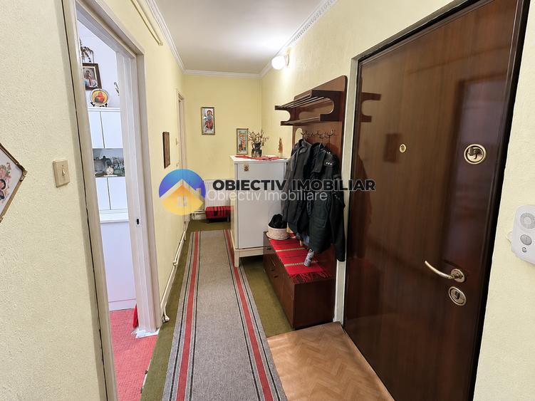 Garsonieră de vânzare ,zona Orion -Darmanesti,bloc de apartamente