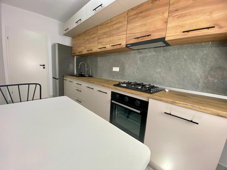 Apartament - Prima inchiriere-Parcare-AC-Centrala- Militari Residence