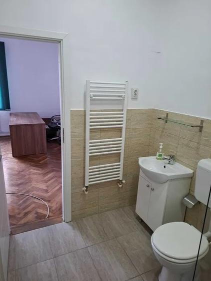 Apartament 3 camere, 86 mp, terasa, zona Centrala