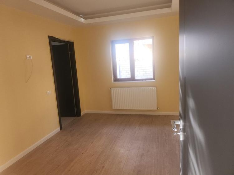 Casă spațioasă de închiriat în Clinceni, 120 mp + curte 535 mp