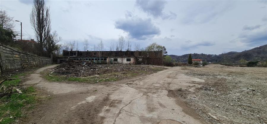 Vanzare Teren 1,7HA centru Petrosani