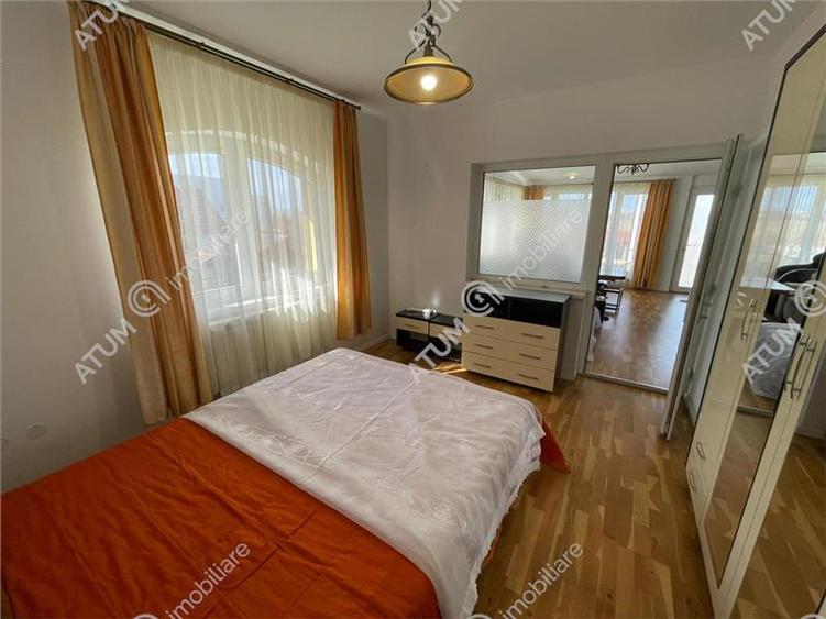 Casa cu 8 camere si 800 mp curte in zona Calea Poplacii Sibiu
