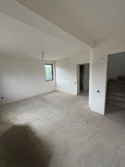 Oferta Vila duplex in imediata vecinatate a padurii - 9