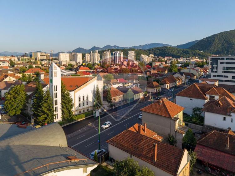 COMISION 0% | VIZIBILITATE MAXIMĂ | CASĂ LA BULEVARD | 13 DECEMBRIE