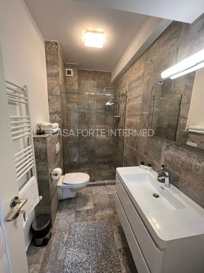 Apartament 2 camere, statiunea Mamaia, zona Vega 125000 euro