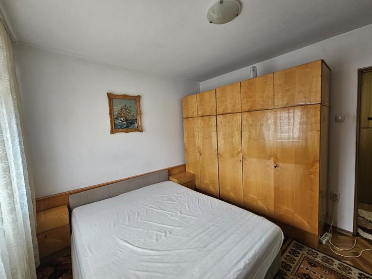 Ap 3 cam, dec, et. 4/4, cu acoperiș, zona Soarelui, Bd Sudului, comision 0%