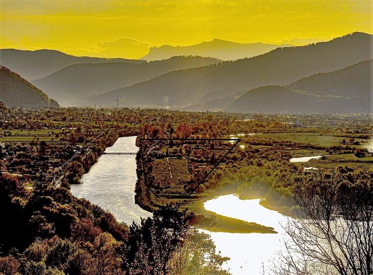 Loturi de vanzare cu deschidere la lac