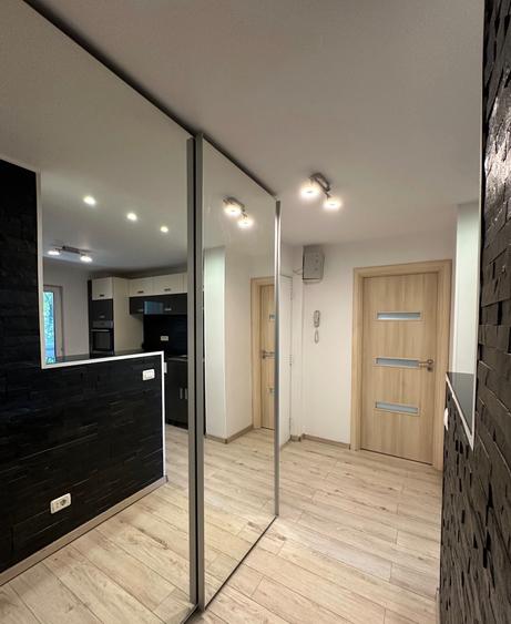 2 camere Crangasi - str. 9 Mai