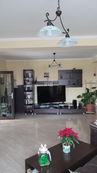  Casa de vanzare P+M Glamboc Deal, 3 km Pitești, 180 mp utili, Teren 1066 mp - 7