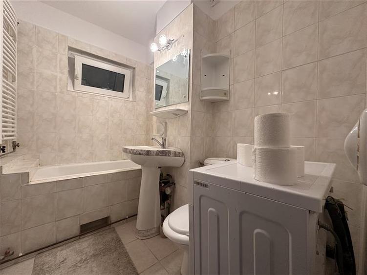 Confort 1 cu centrala propie in bloc anvelopat