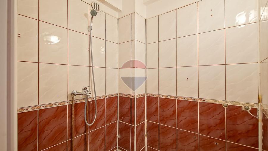 Vila DE INCHIRIAT - Zona BLUMANA
