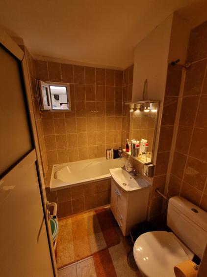 Apartament 4 camere, 75 mp, renovat complet, Cetate, 85.000 euro