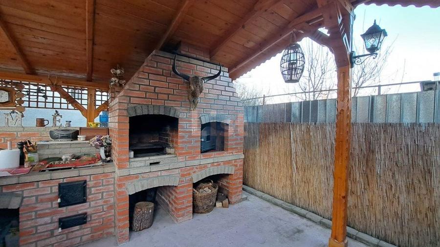 Casa la cheie, 180 mp, teren 511 mp, central Someseni