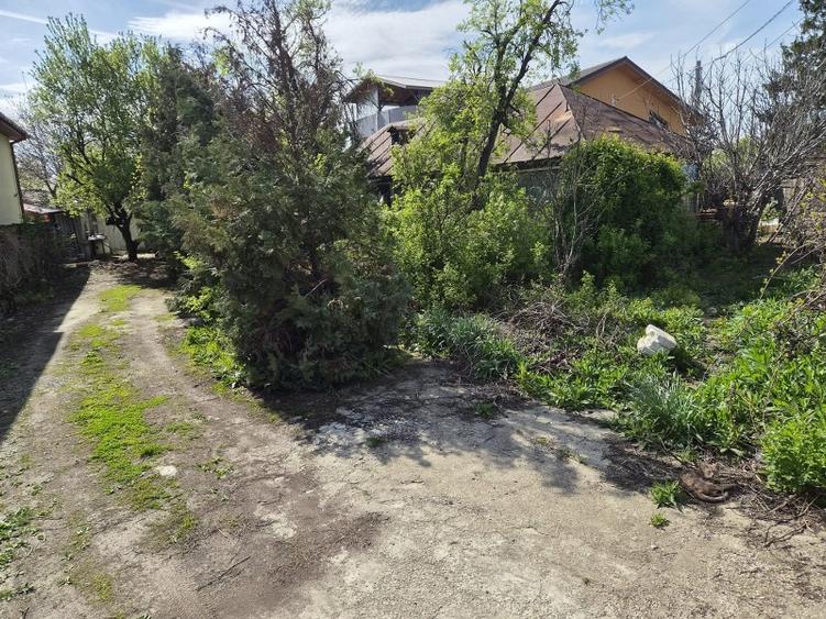 Teren intravilan 709 mp cu deschidere mare , Stefanestii de Jos  ideal casa