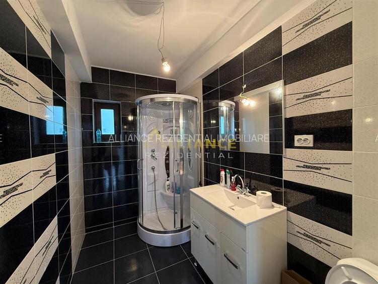 Casa individuala ||6 camere 3 bai ||  teren 555mp - 2