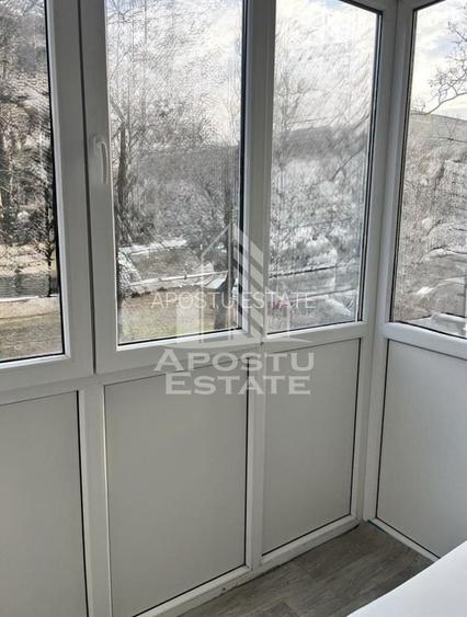 Apartament cu 3 camere de vanzare , etaj intermediar , Zona Dacia - 11