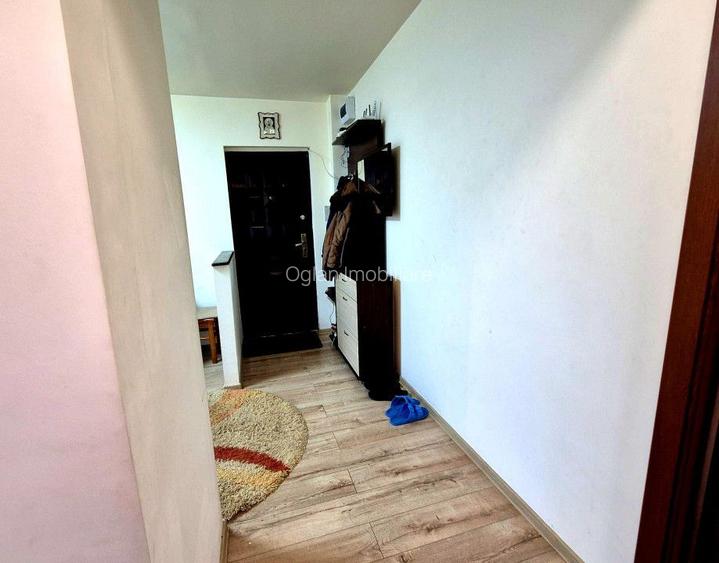 2 camere Valea Aurie, et.3, balcon, comision 0% - 2