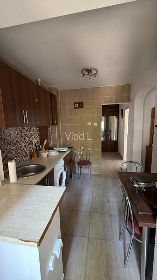 Apartament 2 camere, 47 mp, Centru Craiova — baie modernizată, potrivit și pentr - 13