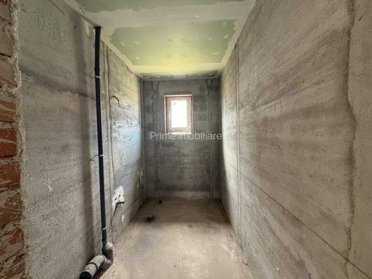 Casa semifinisata de vanzare | Cartier Recea | 604 mp teren| 104 mp utili. - 3