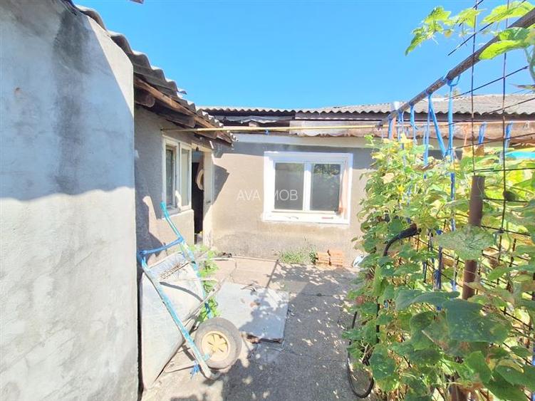 Teren 371 mp curti constructii+casa 5 camere si anexe, zona Izvoare - 15