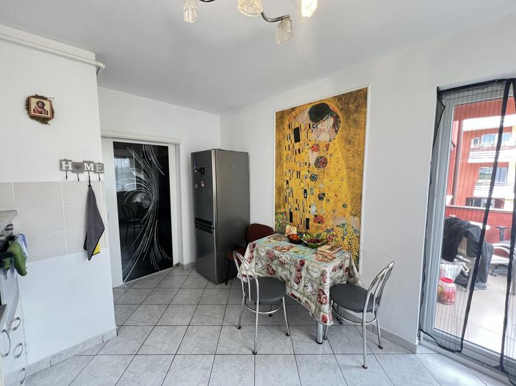 2-Camere-Decomandate-Etaj 1-60mp-Utili-Balcon-Parcare-Mobilat-Utilat