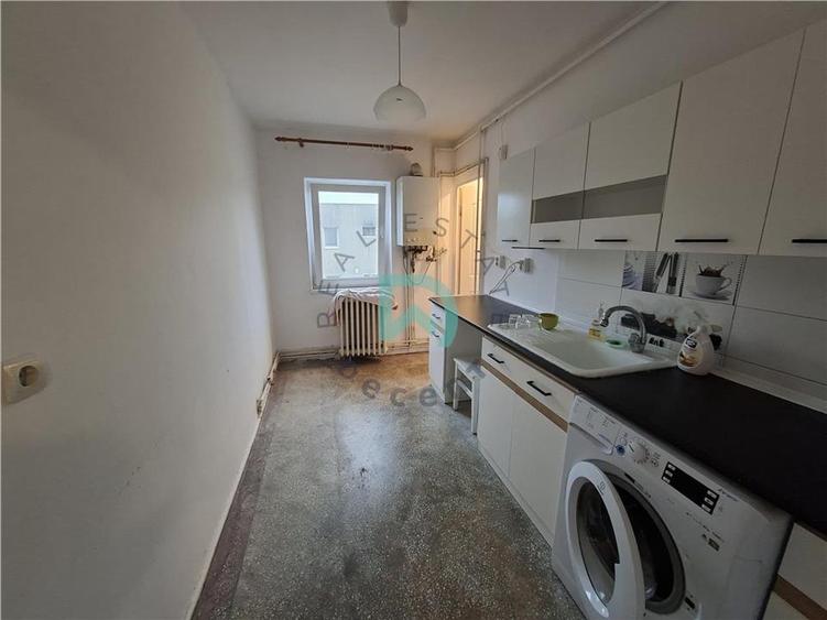 Apartament 4 camere Harmanului, 80 mp - Brasov