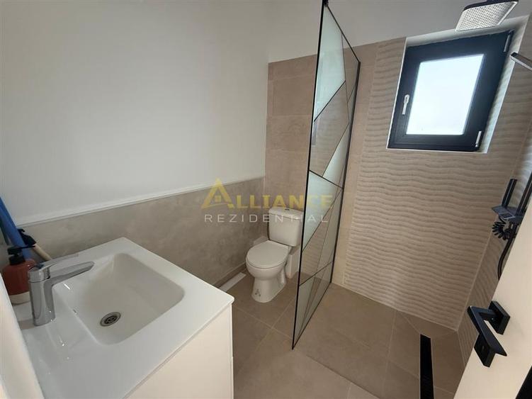 Casa individuala parter - 3 camere- 2 bai - teren 375mp