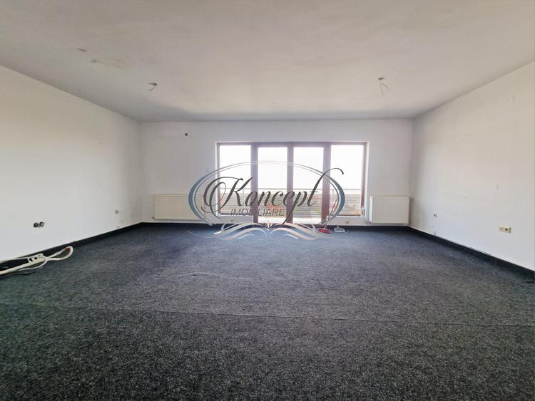 Apartament spatios si cu loc de parcare in Andrei Muresanu