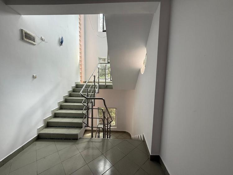 Cladire 30 camere Hotel Clinica Spital Azil Plumbuita Colentina