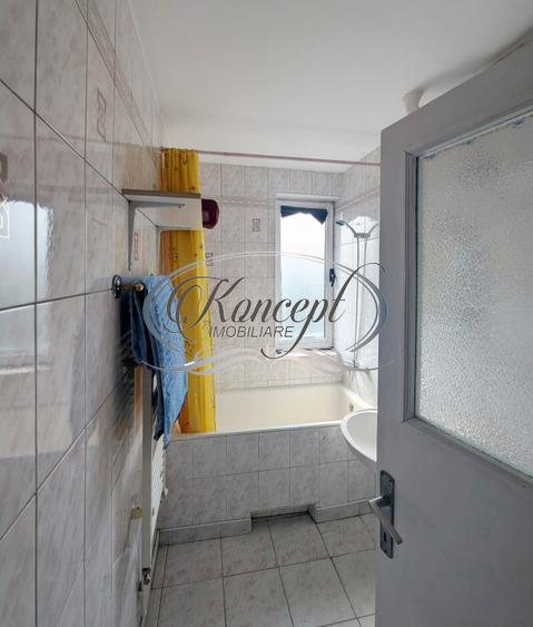 2 camere decomandat, zona Dacia