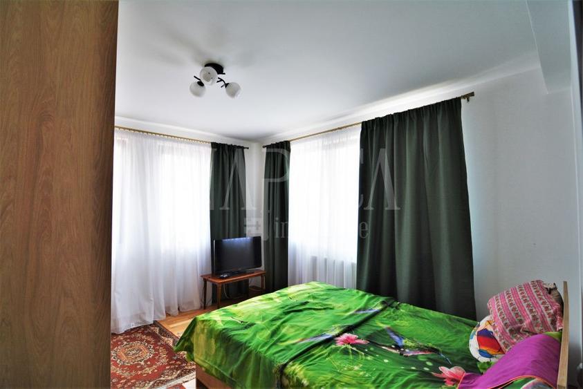 Casa 4 camere de vanzare in Floresti