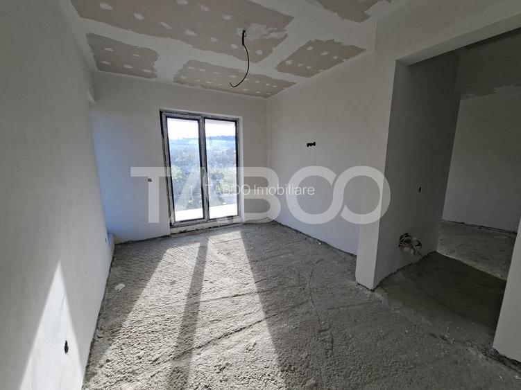 Casa individuala de vanzare 4 camere 300 mp teren Exterior Sibiu