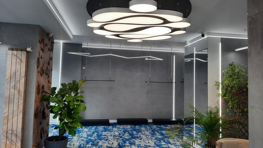 Bd Unirii, spatiu comercial 403 mp, de inchiriat