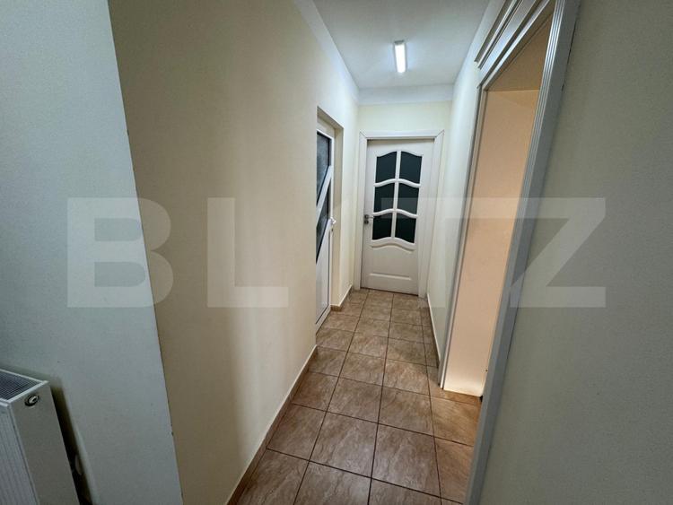 Casa de vanzare, 190 mp, teren 600 mp, zona Amatiului