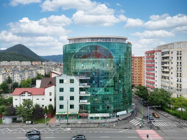 SPATIU COMERCIAL 80 MP OPEN SPACE CU GRUP SANITAR | GREEN CENTER ITC - 10