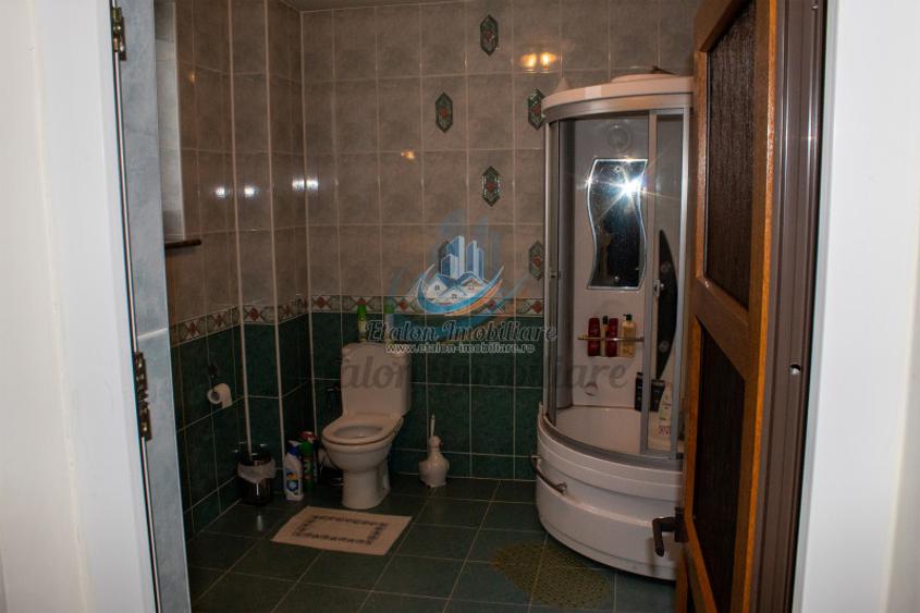 Vila Lux, 375 mp, Piatra Neamt