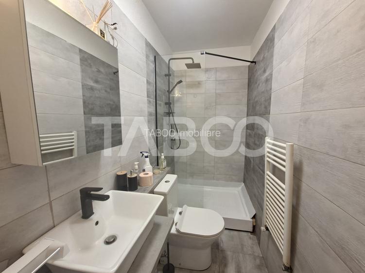 Apartament decomandat de vanzare 2 camere Strand etaj 4 acoperis - 10