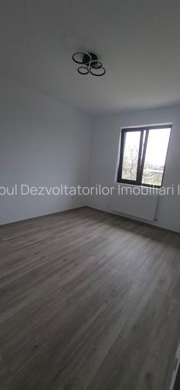 Casa cu 3 camere 80 mp, teren 650 mp, gazon, centru Holboca - 12