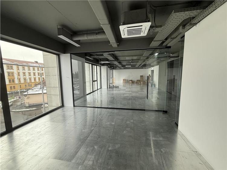 Spatii Birouri - 380 mp - Zona Centrala
