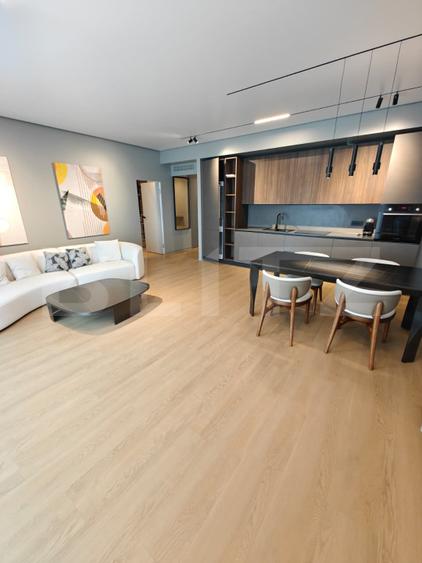Apartament modern | Complet mobilat | Loc de parcare privat