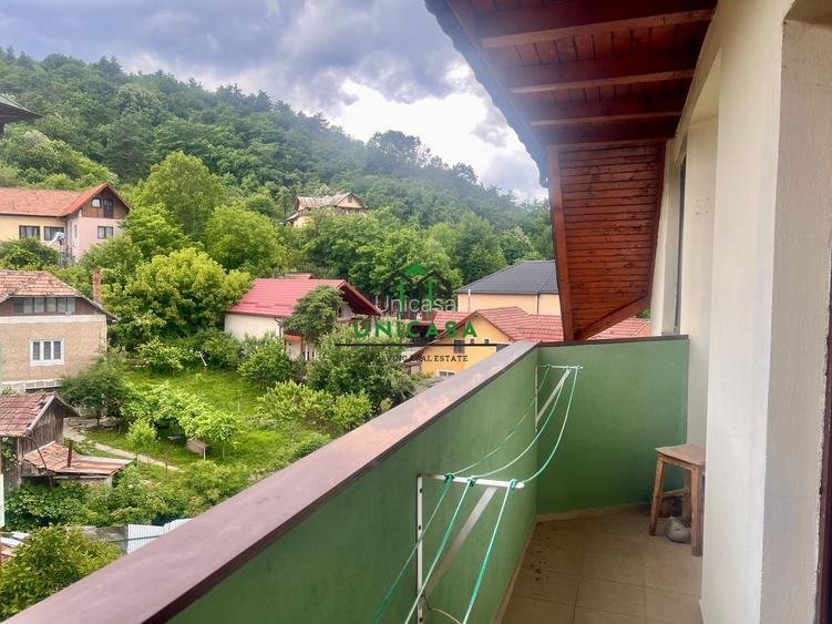 Garsonieră de vânzare/ Stațiunea Călimănești/Et 3/3 - 6