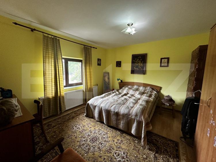 Pensiune turistica zona Runcu