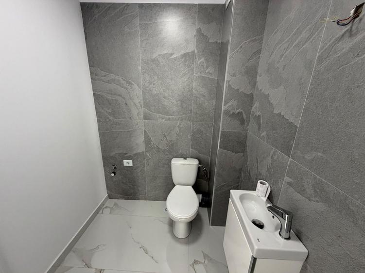 AP. 3 CAMERE- PRIMA INCHIRIERE, PARCARE INCLUSA, CENTRALA PROPRIE