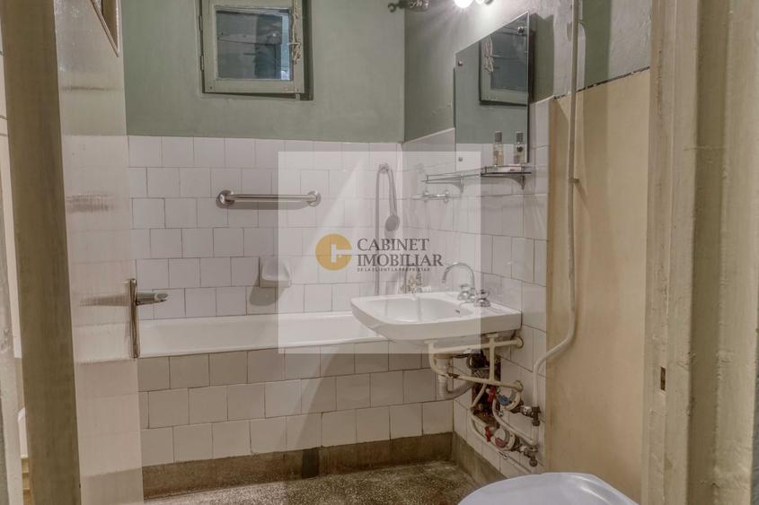 3 Camere - 70MP | Decomandat | 2 Balcoane | 1/9 | M Gorjului la 5 min